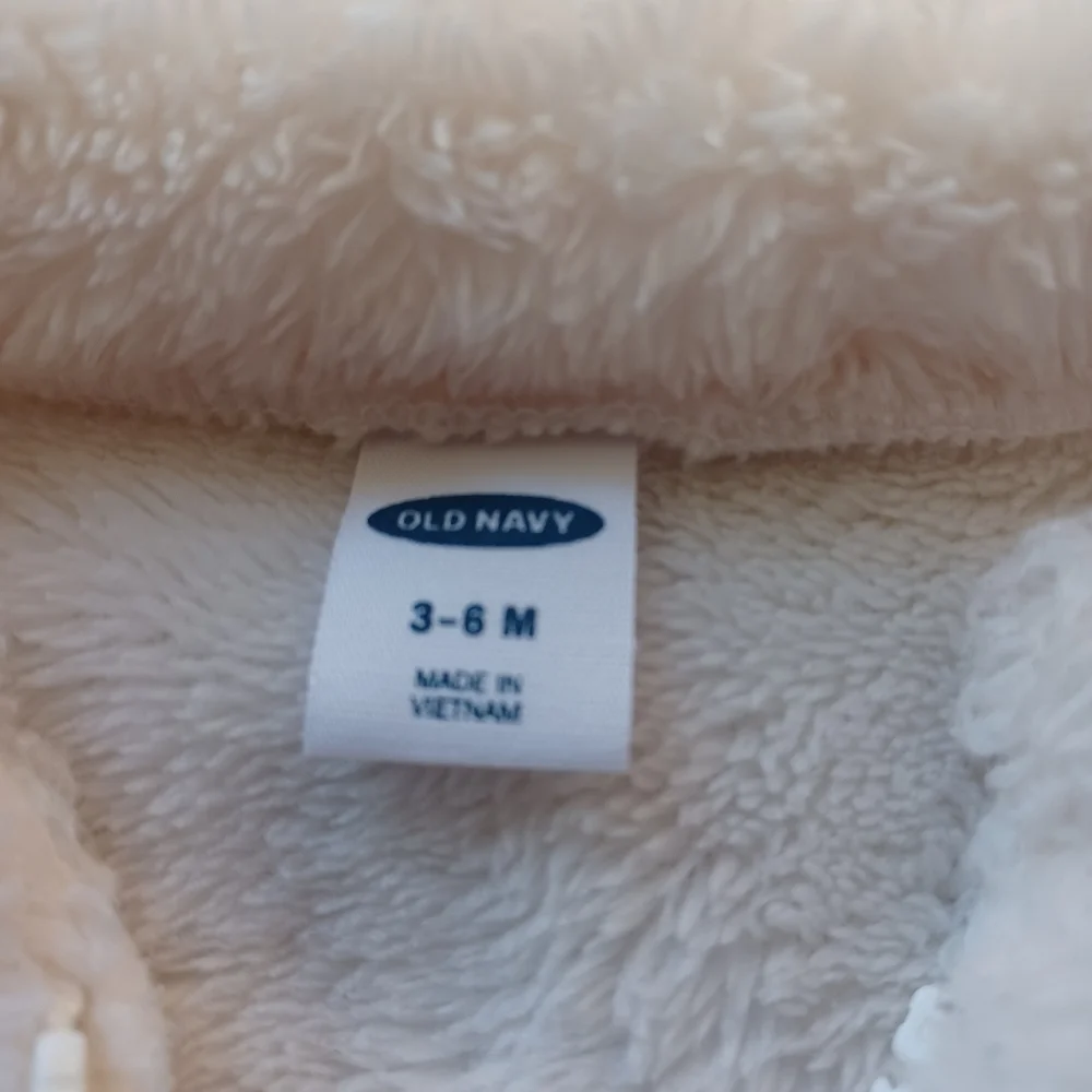 Old Navy fuzzy soft